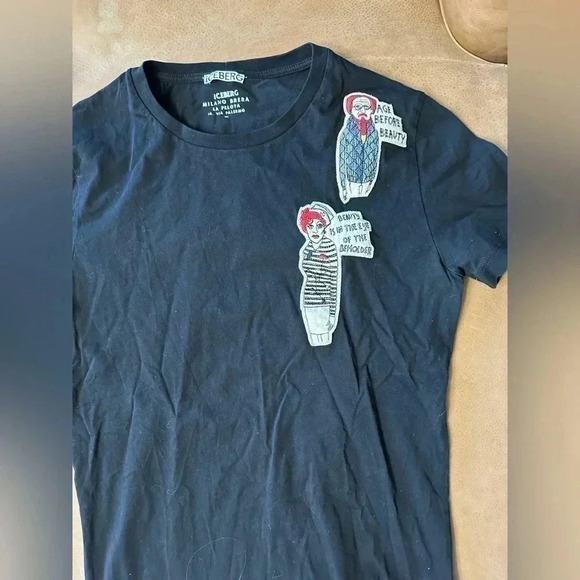 RARE Women’s Size Small ICEBERG Tee Black With Embroidered Detail - Picture 2 of 9